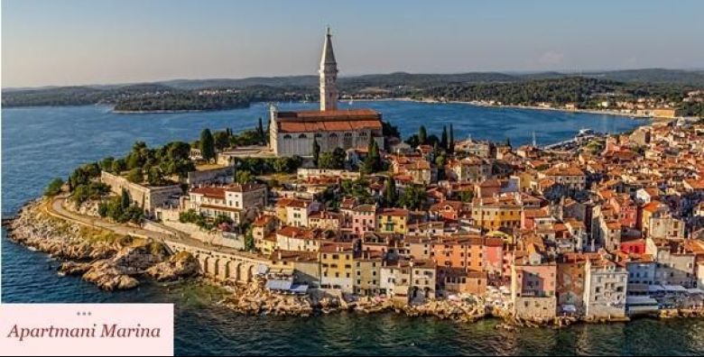 Apartmani Marina***