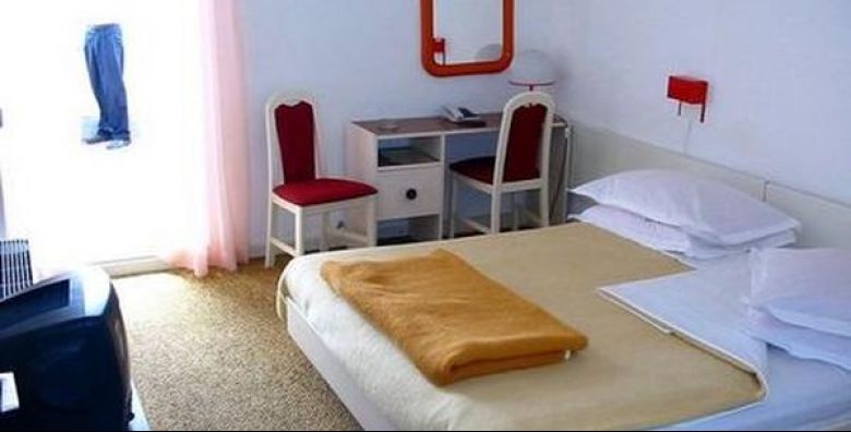 Hoteli Podgora, dioničko društvo