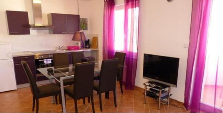 Apartmani Kvesić